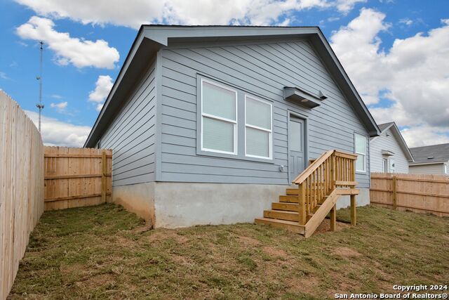 1607 Knoll Rdg Property Photo 26