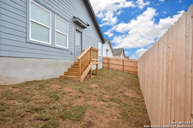 1607 Knoll Rdg Property Photo 27