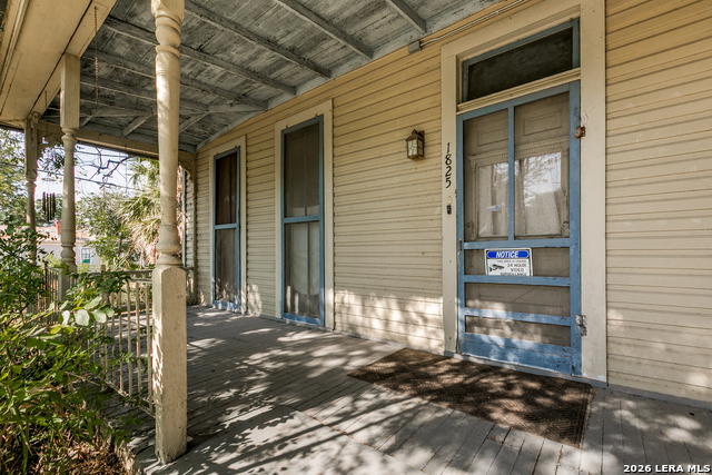 1825 N Palmetto Property Photo 8