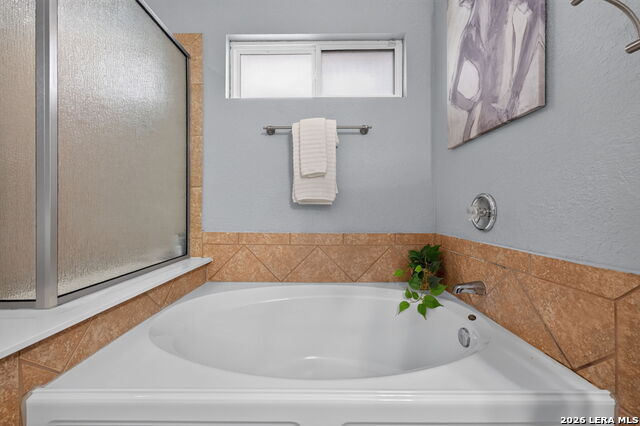 5214 Gemsbuck Chase Property Photo 27
