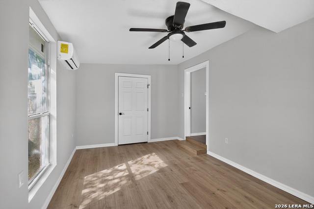 115 Huxley Property Photo 5