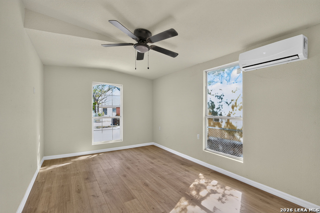 115 Huxley Property Photo 6