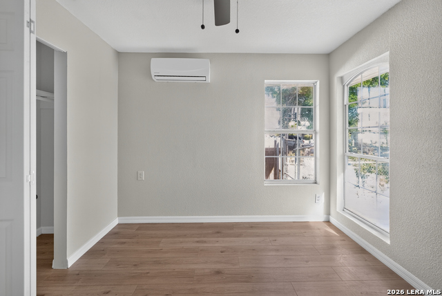 115 Huxley Property Photo 14