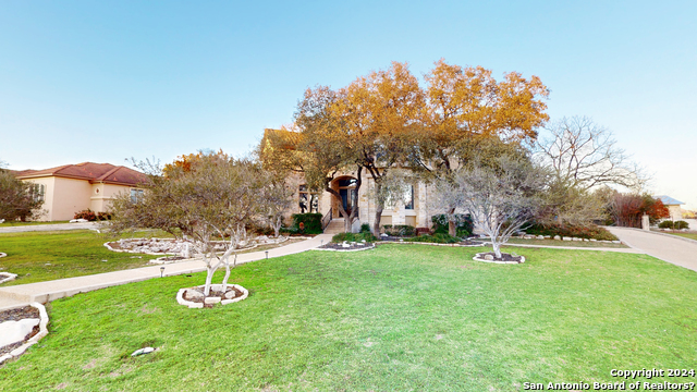 2011 My Anns Hl Property Photo