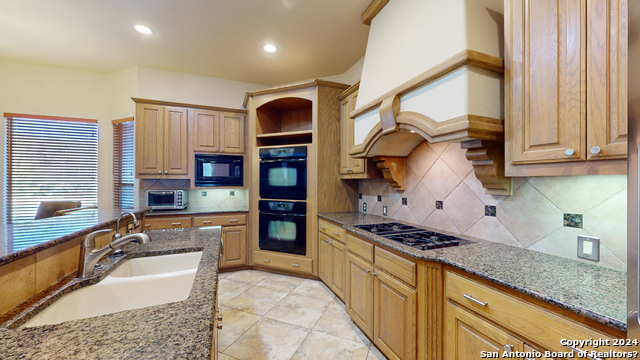 2011 My Anns Hl Property Photo 24