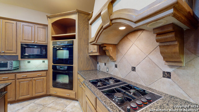 2011 My Anns Hl Property Photo 26