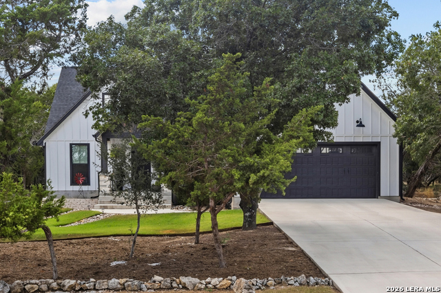 130 Mountain View Trl Property Photo 3