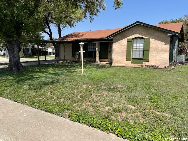 7229 LEAFWOOD DR Property Photo 1