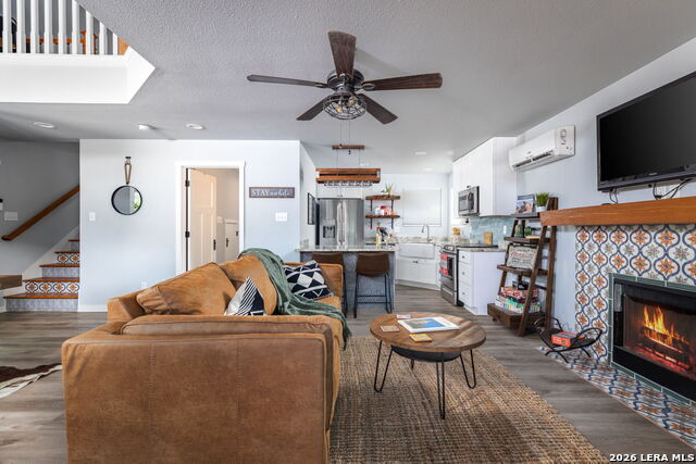219 White Bass Property Photo 5