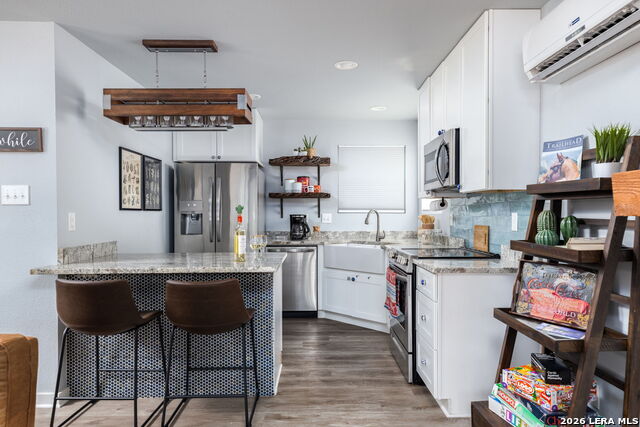 219 White Bass Property Photo 9