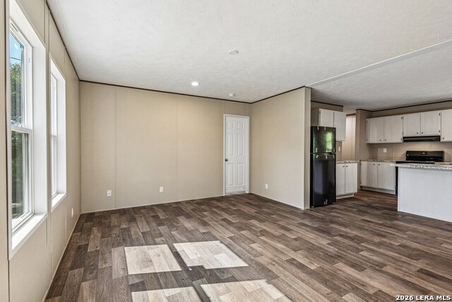 159 County Road 2474 Property Photo 40