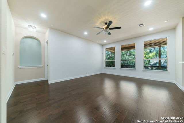 26923 Camellia Trce Property Photo 7
