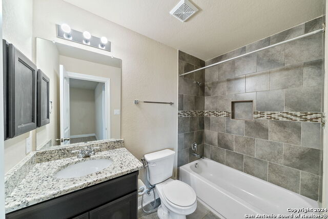 26923 Camellia Trce Property Photo 28