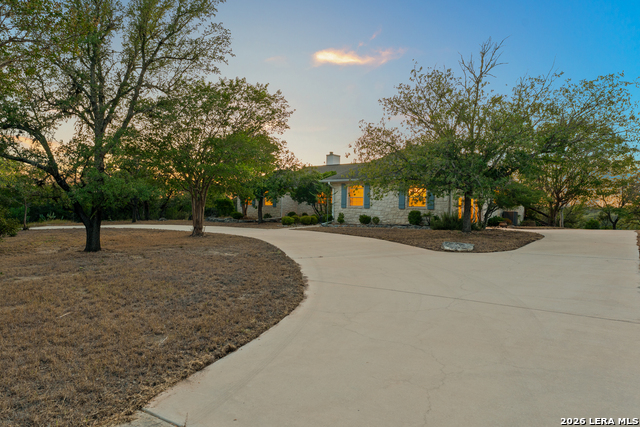 1258 River Bluff Cir Property Photo 3