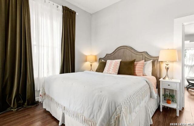 1820 E Houston St Property Photo 26