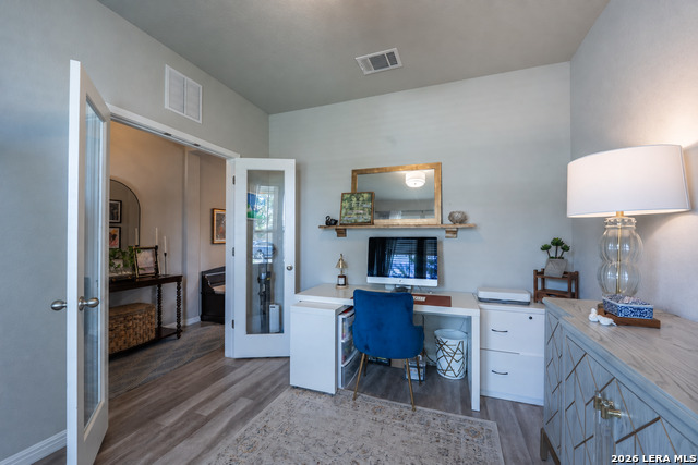 4906 Drifter Oaks Property Photo 4