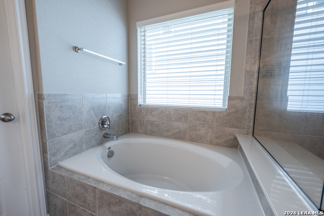 4906 Drifter Oaks Property Photo 20