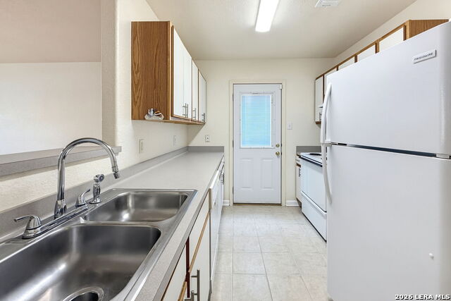 3706 Wetmore Rdg Property Photo 4