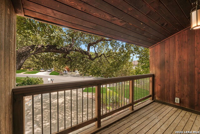 12503 Chateau Forest Ln Property Photo 36