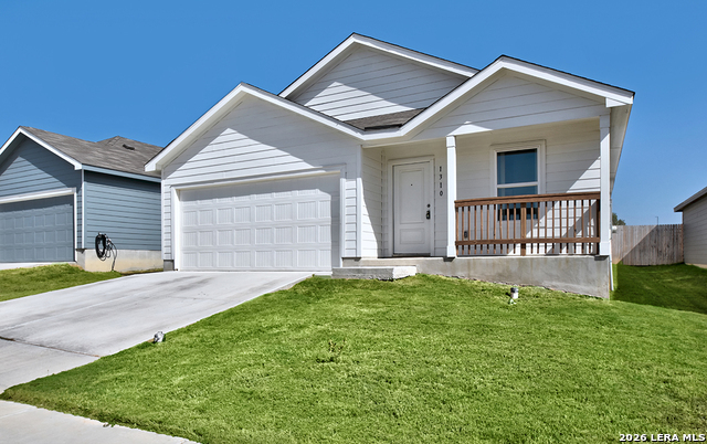 1310 Moraine Pl Property Photo 2