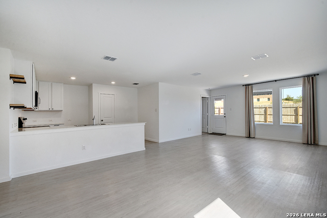 1310 Moraine Pl Property Photo 3