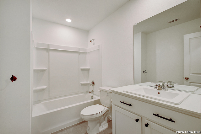 1310 Moraine Pl Property Photo 24