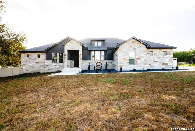 109 Owen Ridge Dr Property Photo