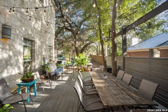 6827 Lendell St Property Photo 11