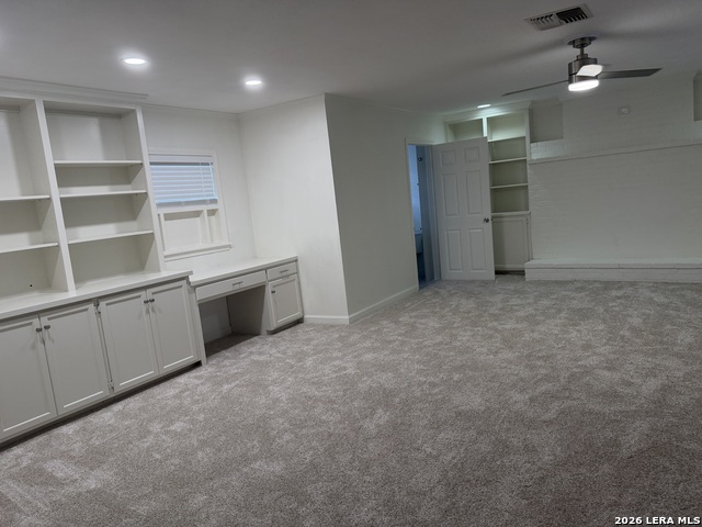 543 Brightwood Property Photo 4