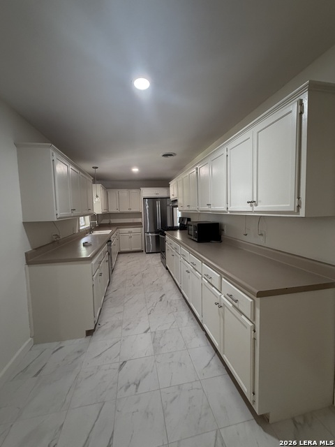 543 Brightwood Property Photo 6