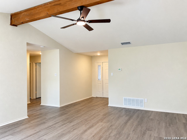 5530 Sunup Dr Property Photo 3