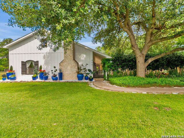 904 N Lincoln Street Property Photo 2