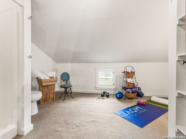 904 N Lincoln Street Property Photo 27