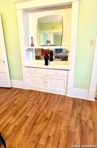 525 Parkfield Dr Property Photo 6