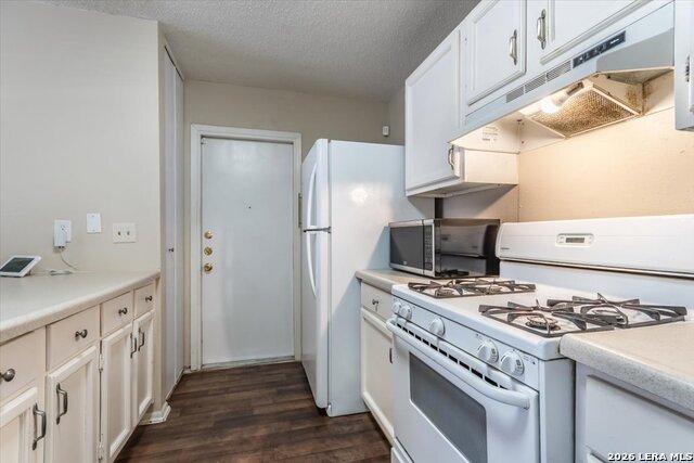 9706 Meadow Dr Property Photo 8