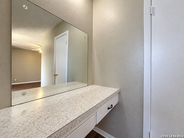 311 E San Antonio Ave Property Photo 23