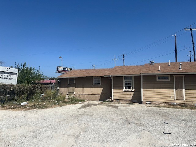 2539 Goliad Rd Property Photo 3