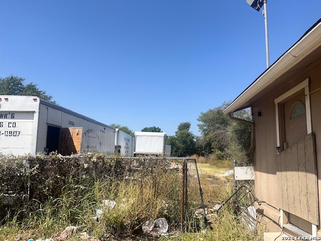 2539 Goliad Rd Property Photo 4