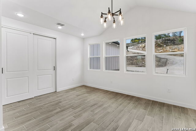 329 Bluebonnet Breeze Property Photo 8