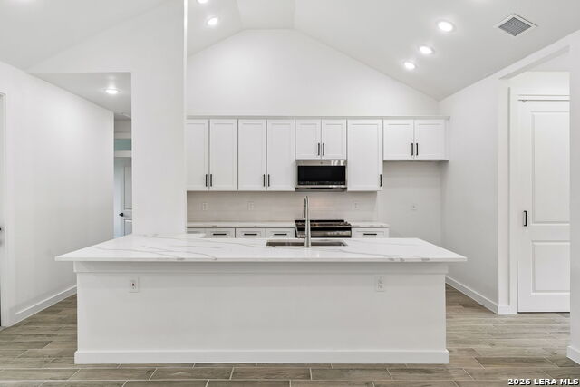 329 Bluebonnet Breeze Property Photo 17