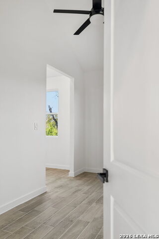 329 Bluebonnet Breeze Property Photo 26