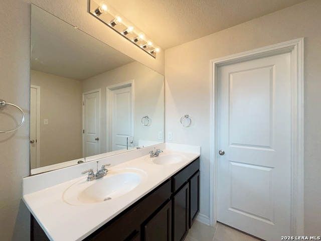 13611 Mendes Knoll Property Photo 24