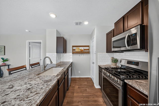 5526 Rosillo Gate Property Photo 12