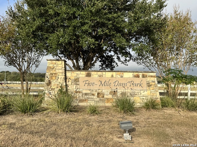 217 Split Rail Dr Property Photo 32