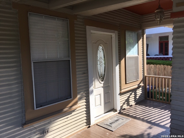 1114 W Russell Property Photo 2