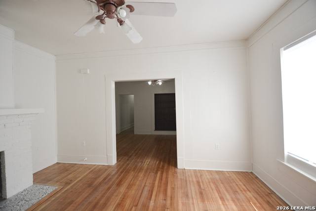 1114 W Russell Property Photo 12