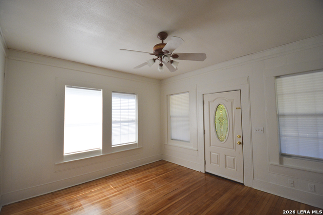1114 W Russell Property Photo 13