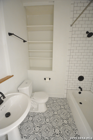 1114 W Russell Property Photo 15