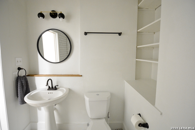 1114 W Russell Property Photo 16