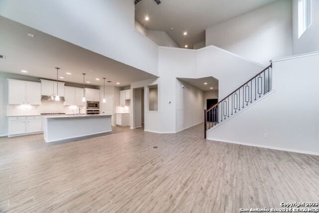 332 Aberdeen Property Photo 4